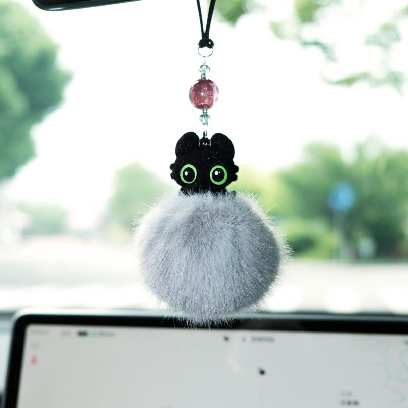 Car Accessories Mirror Hanging - Zahnloser Light Fury Auto-Rückspiegel-Anhänger, flauschiger Pompon,